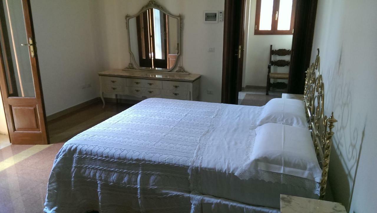 Palazzo Don Ruggiero Otel San Ferdinando di Puglia Dış mekan fotoğraf